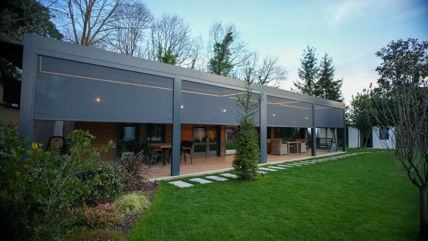 Manage sun, wind and rain
with a single system