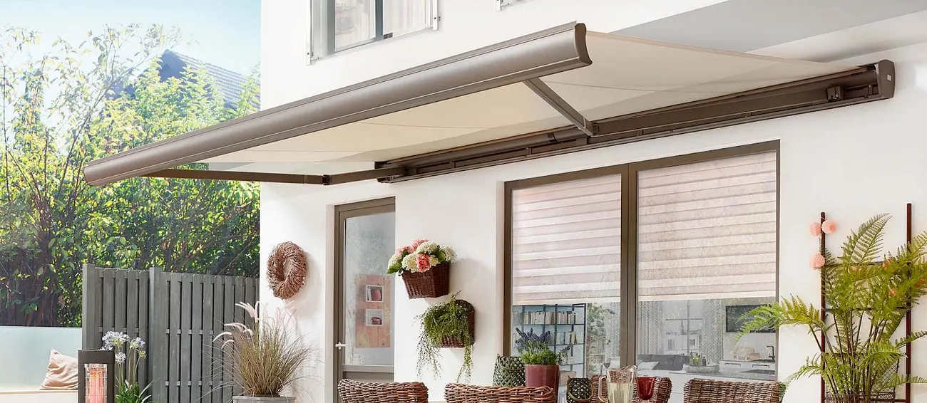 Storefront — Cassette Awning